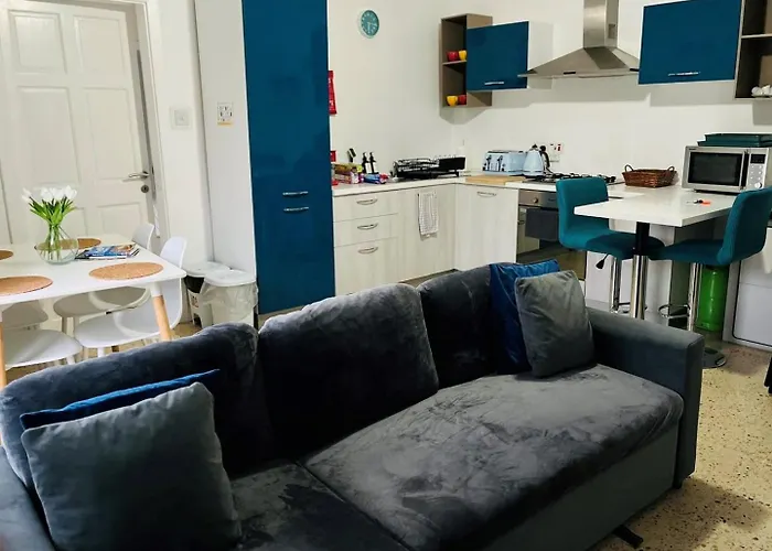 Cosy Seaside 1br Apartment, Ac, Open Views Mellieħa