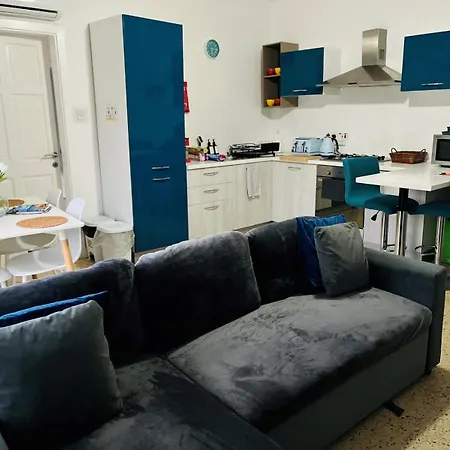 Cosy Seaside 1br Apartment, Ac, Open Views Mellieha