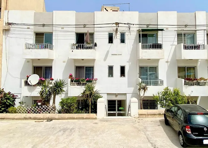 Cosy Seaside 1br Apartment, Ac, Open Views Apartamento Mellieħa