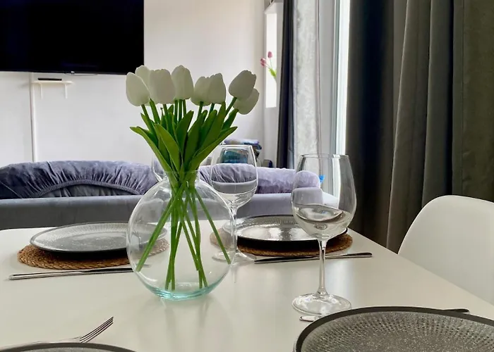 Cosy Seaside 1br Apartment, Ac, Open Views Apartamento *