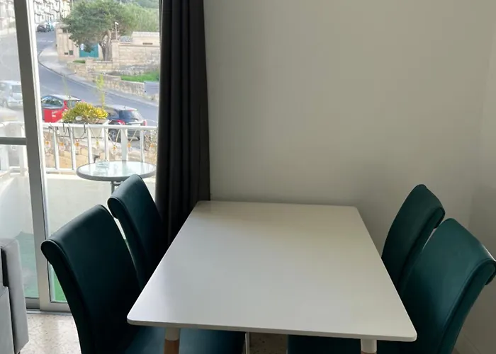 Apartamento Cosy Seaside 1br Apartment, Ac, Open Views Mellieħa